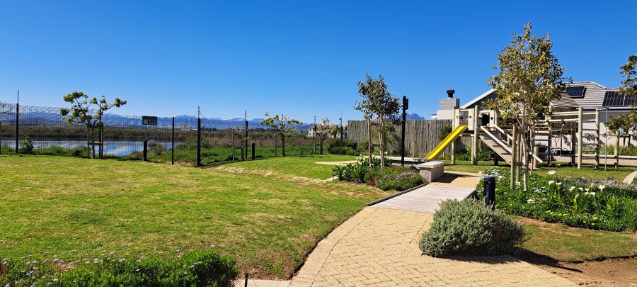 To Let 3 Bedroom Property for Rent in Groot Phesantekraal Estate Western Cape